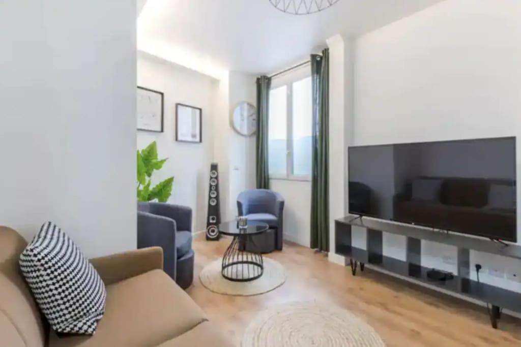 Roses Appartement Proche Sacree-Coeur/Montmarte Paris Eksteriør billede