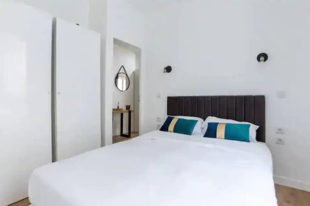 Roses Appartement Proche Sacree-Coeur/Montmarte Paris Eksteriør billede